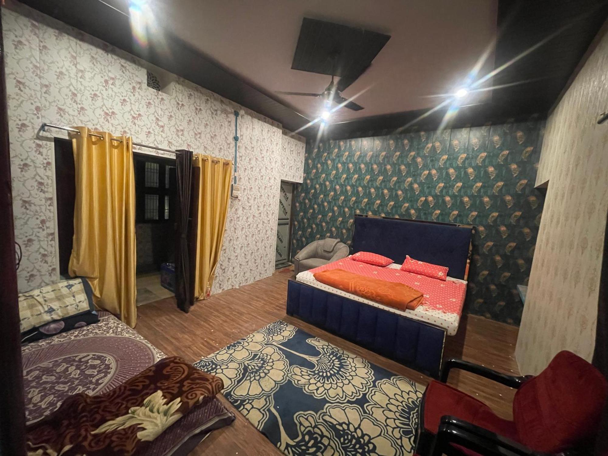 Swastik Home Stay Ravindpuri Varanasi Exterior photo